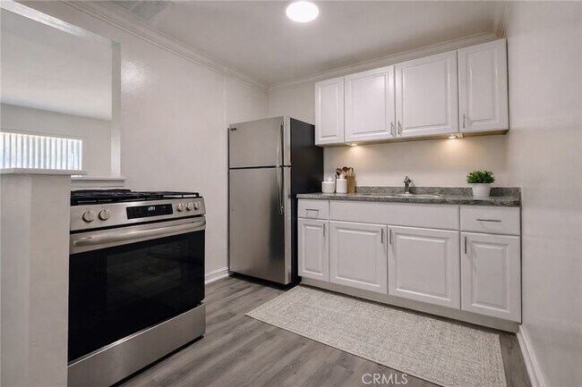 Foto del edificio - 1835 W Crestwood Ln