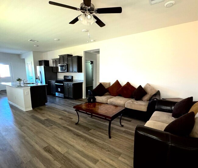 Foto del edificio - 906 Ramble Rd