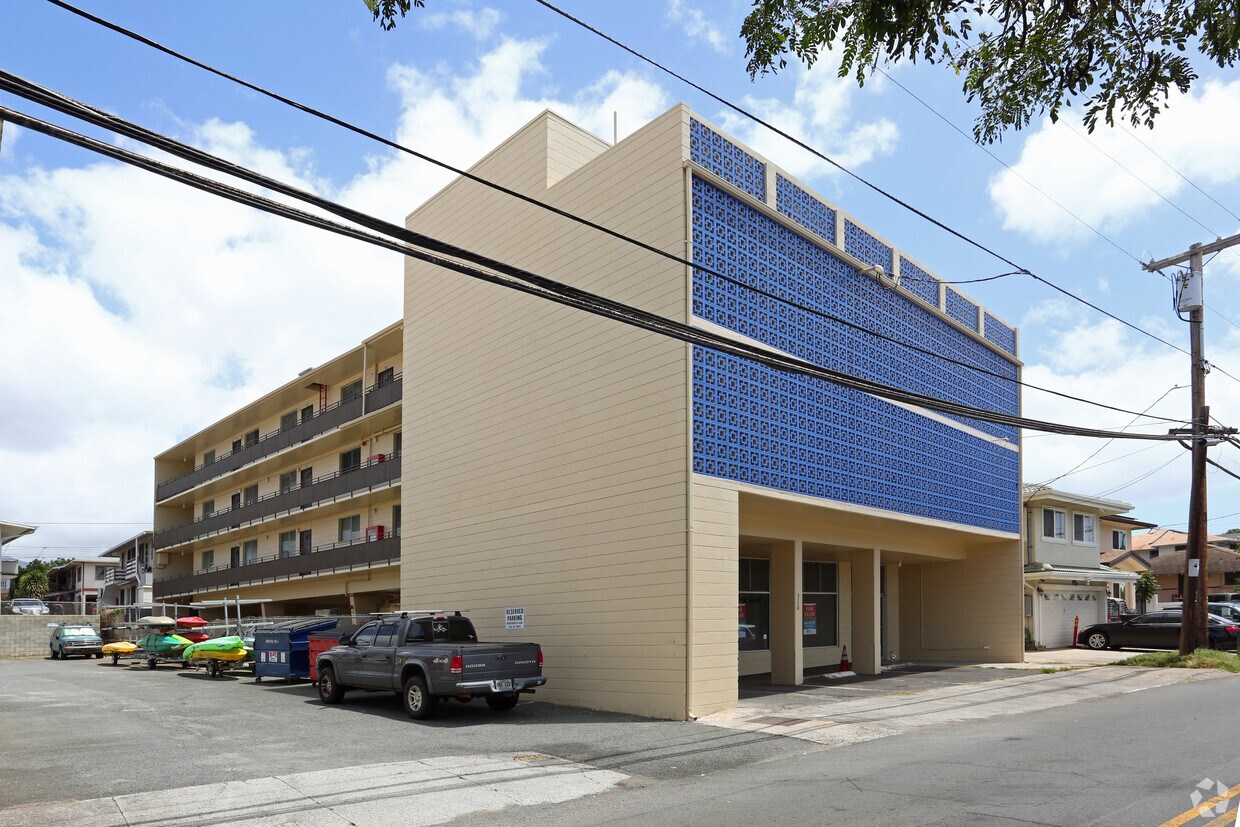 Foto principal - 3110 Winam Ave