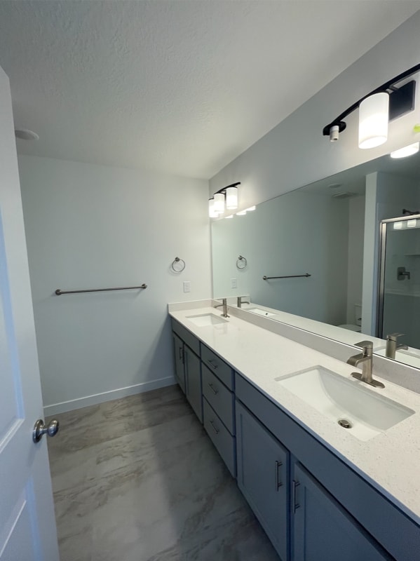 Building Photo - 148 E 1760 N