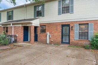 Building Photo - 110 Barksdale Ct