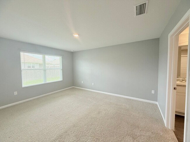 Building Photo - Great home in new subdivision