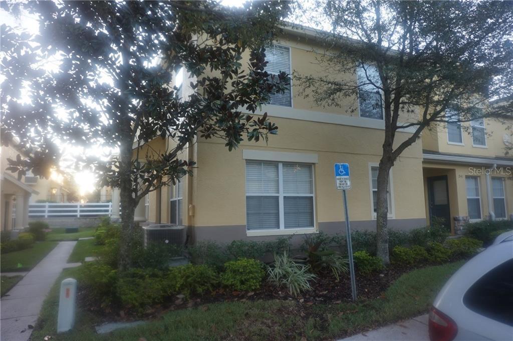 243 Castlekeeper Pl, Valrico, FL 33594 Townhome Rentals in Valrico FL