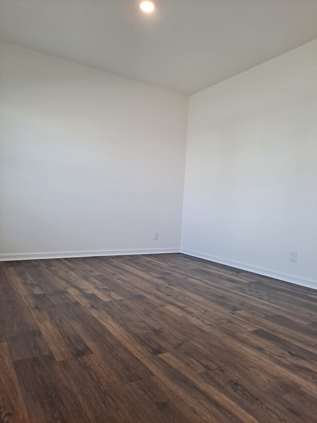 Foto del edificio - 2879 Red Barn Rd