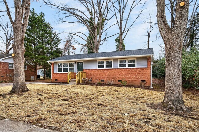 Foto del edificio - Newly Remodeled 3BD, 2BA Raleigh Home Near Downtown Raleigh and Interstates