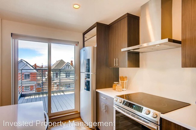 Building Photo - 2 br, 2 bath Apartment - 2790 N Josephine St