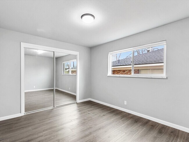 Foto del edificio - Move in Ready in Midtown!