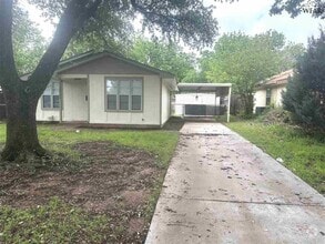 Building Photo - 2943 McGaha Ave