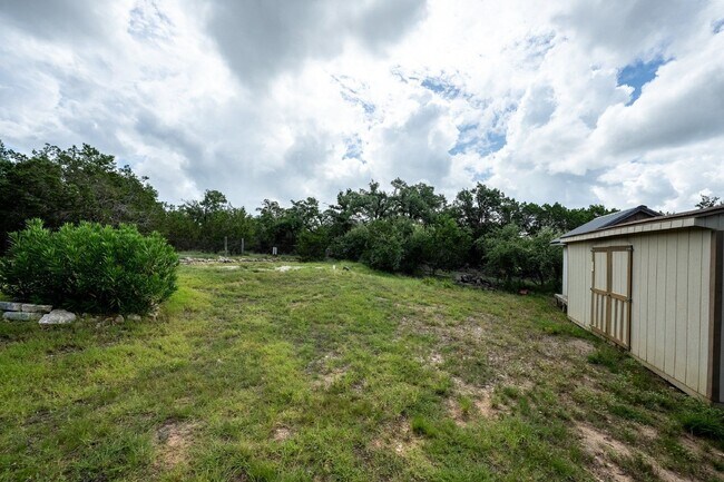 Building Photo - 10011 Little Creek Cir
