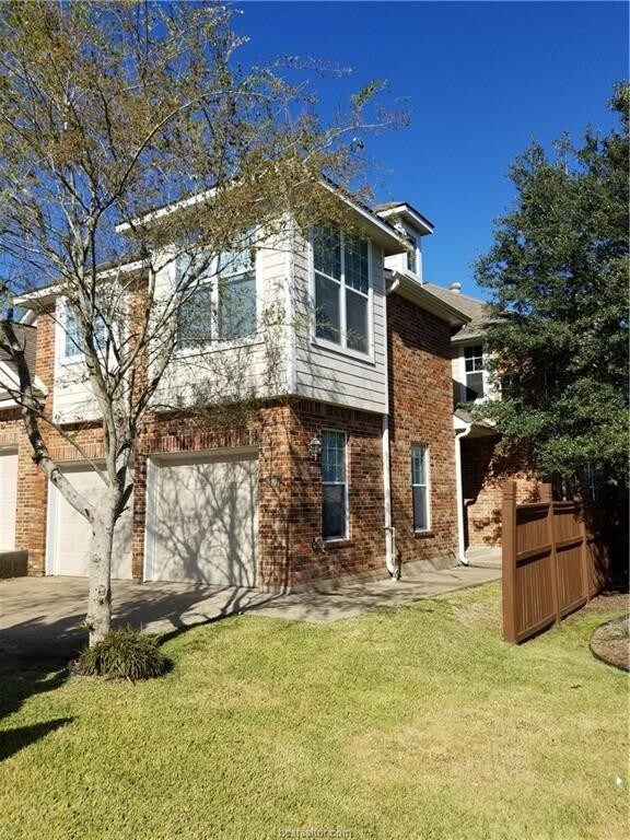 Building Photo - 4307 Spring Hill Dr