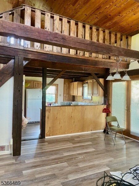 Foto del edificio - 601 E Hill Rd