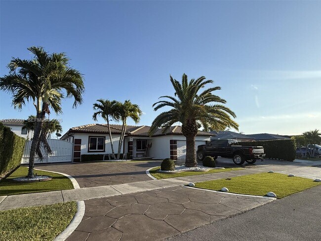 Foto del edificio - 12754 SW 209th Ln