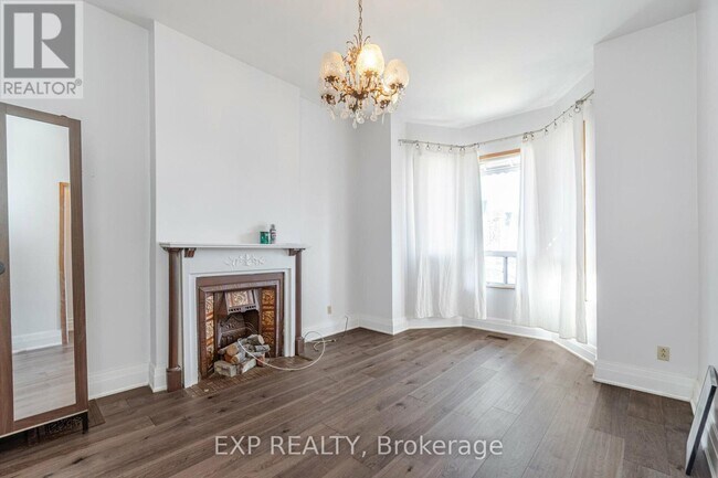 Photo du bâtiment - 14 Bellevue Ave