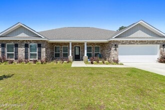 Building Photo - 12213 Savannah Cir