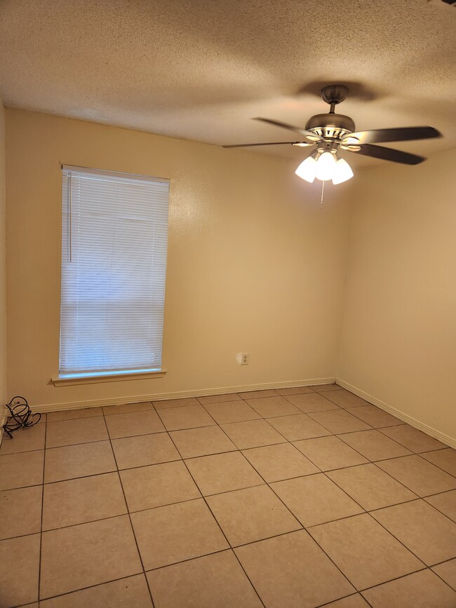 2do dormitorio - 8349 Country Walk Dr