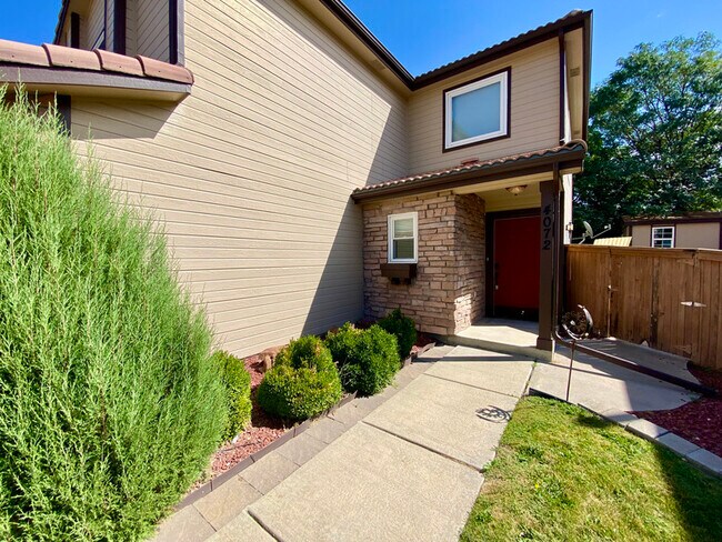 Photo - 4072 Netherland St House