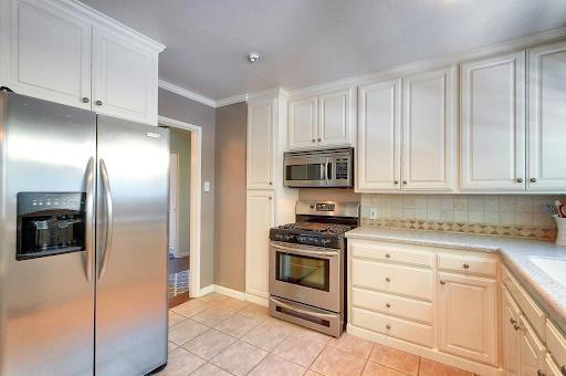 Foto del edificio - 308 Hedge Rd