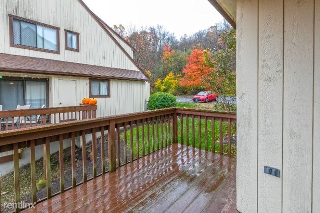 Foto del edificio - 204 Concord Ct