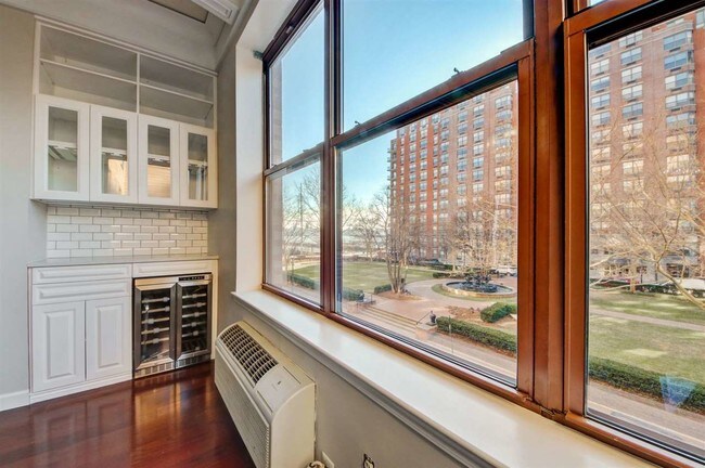 Building Photo - 2 Louis DePascale Constitution Ct
