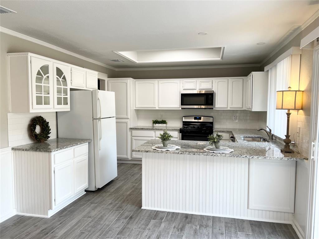 Foto principal - 9019 Bayou Bluff Dr