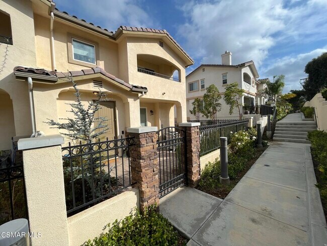 Building Photo - 1204 Vis Hts Ct