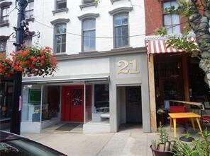 Primary Photo - 21 Main St