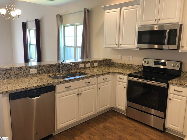 Foto del edificio - 432 N Ivestor Ct