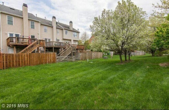 parte trasera de la casa adosada - 21015 Lemon Springs Ter