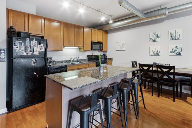 Foto del edificio - 1200 W Monroe St