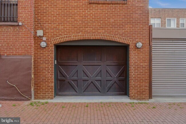 Foto del edificio - 1002 N St NW