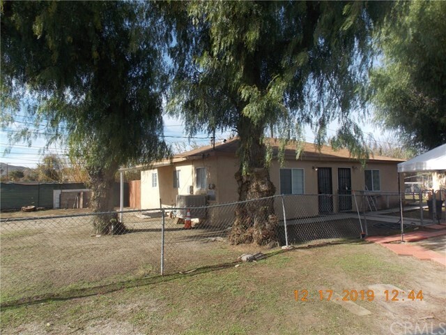 Primary Photo - 22600 Ellis Ave