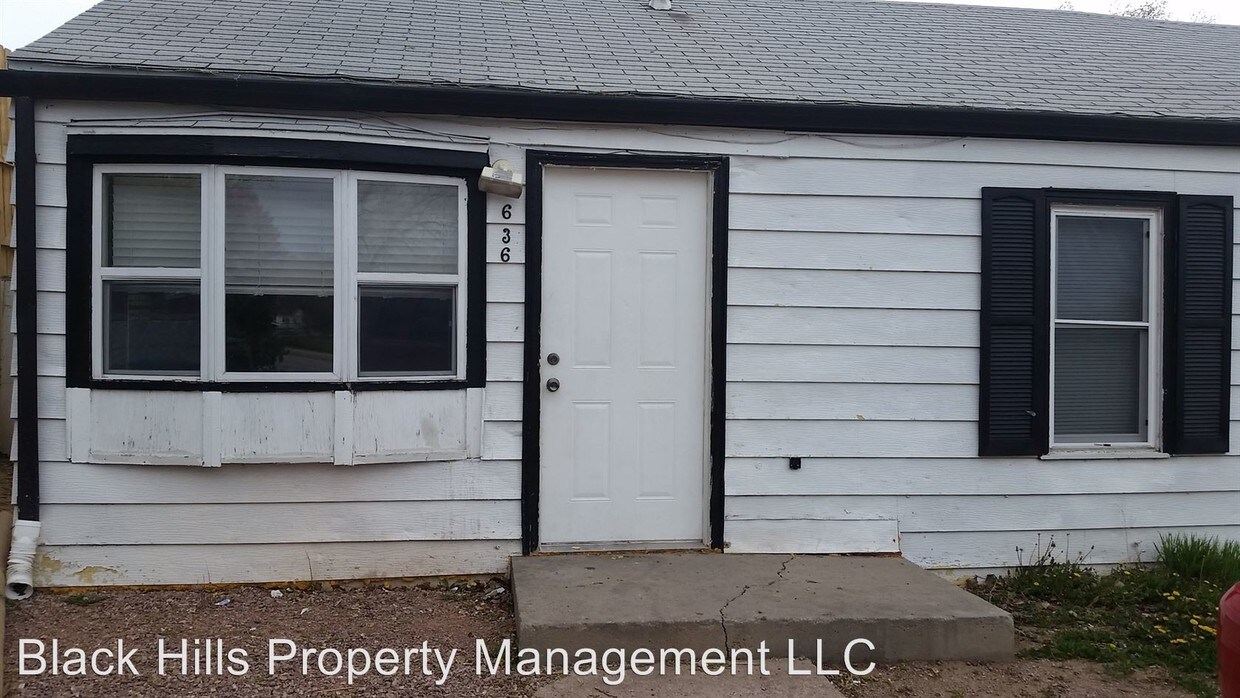 Primary Photo - 636 Halley Ave