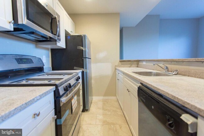 Foto del edificio - 407 S 11th St