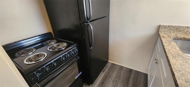 Foto del edificio - 609 SW 4th Ave