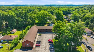 Building Photo - 643 Suffield St