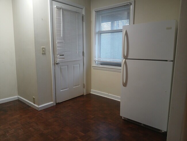 Foto del edificio - 178 Chestnut Walk Dr