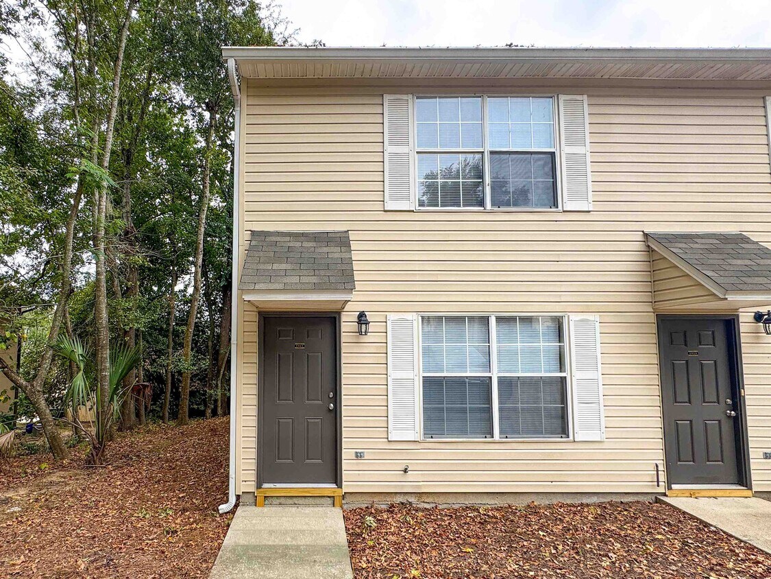 Foto principal - 1921 Larette Dr