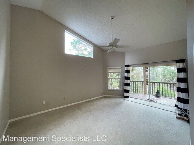 Building Photo - 2 br, 2 bath House - 1827 SE Hideaway Circ...