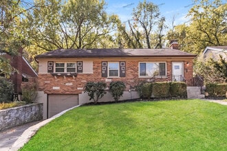 Building Photo - 2703 Westbrook Dr