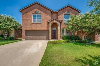 Building Photo - 5901 Longmont Dr