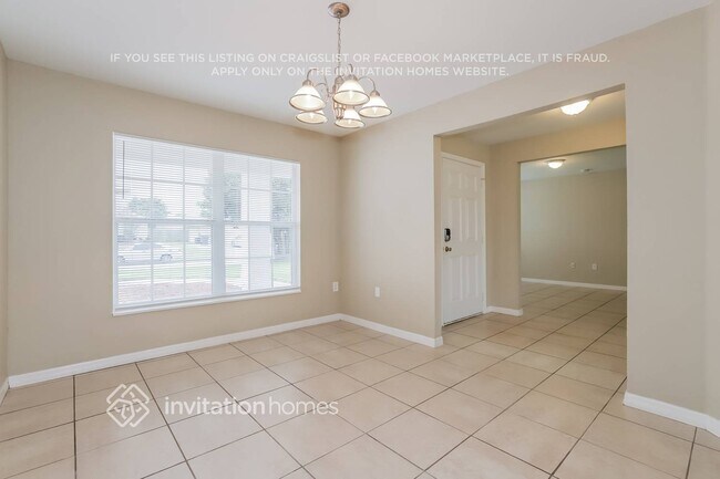 Building Photo - 7682 Canterbury Cir