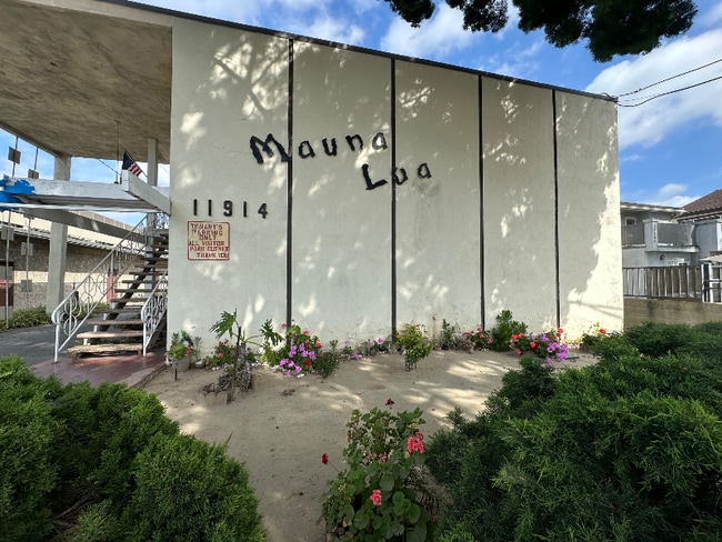 Photo - 11914 Downey Ave Apartment