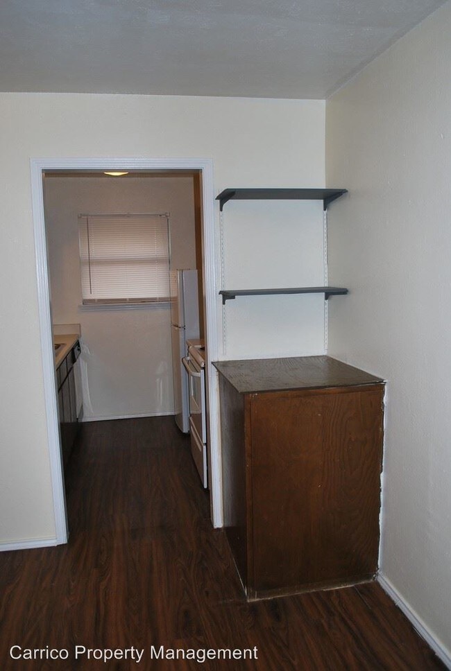 Foto del edificio - 2526 W Prairie St