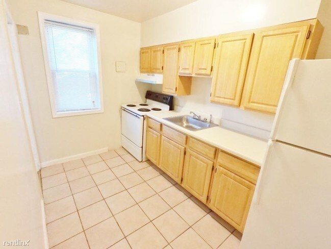 Foto del edificio - 4500 Westchester Rd