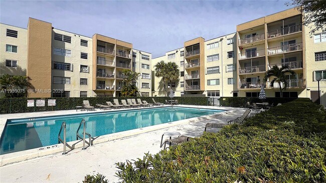 Foto del edificio - 14250 SW 62nd St