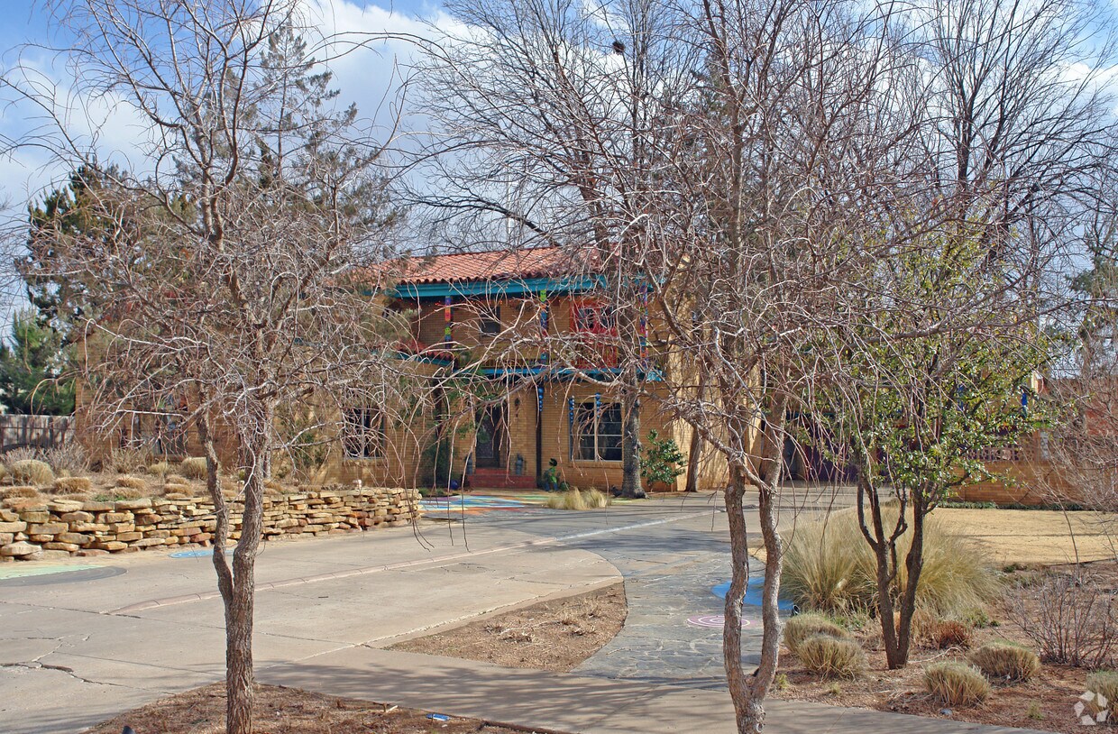 Foto principal - 1707 33rd St