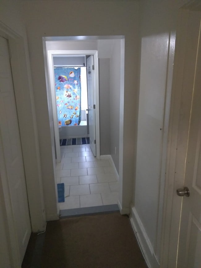 Building Photo - 4013 W Forest Park Ave