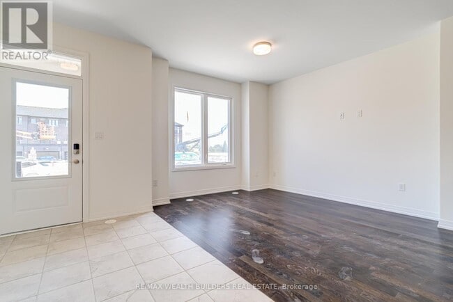 Photo du bâtiment - 100 Coolhurst Ave