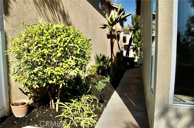 Building Photo - 27901 Via Del Agua