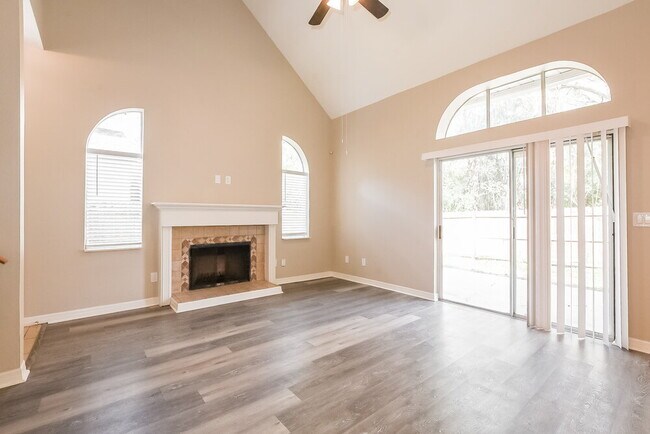 Building Photo - 1091 Brielle Ct